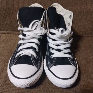 Converse Sneakers Size Big 2